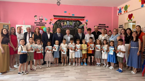 Keşan’da 12 bin 945 öğrenci karne alarak, tatile çıktı