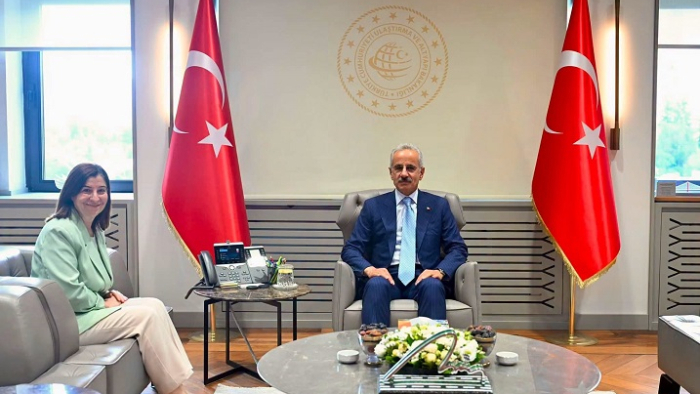 AK Parti Edirne Milletvekili Aksal, Bakan Uraloğlu ile Edirne’nin ulaştırma yatırımlarını değerlendirdi