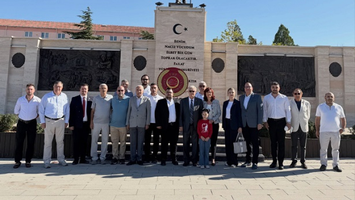 CHP Keşan, partinin 103. kuruluş yıl dönümünü kutladı