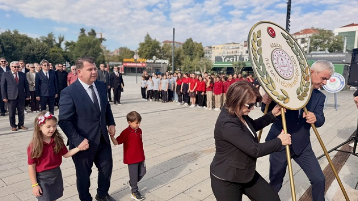 Yeni eğitim öğretim yılı törenle başladı
