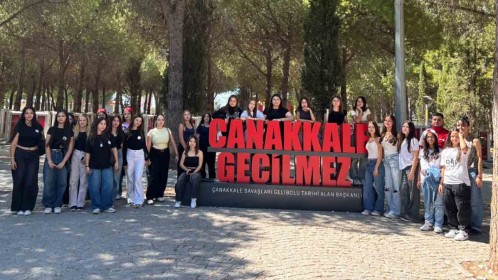 Keşan’dan 40 genç Çanakkale’deki tarihi alanları ziyaret etti