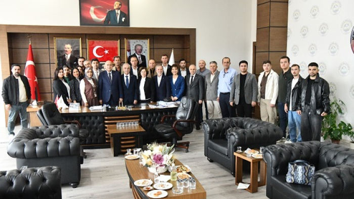 AK Parti Çanakkale Milletvekili Ayhan Gider’den, Keşan Belediyesi’ne ziyaret