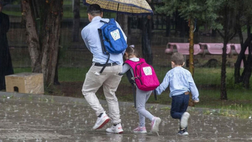 İstanbul'da olumsuz hava koşulları nedeniyle okullar 1 gün tatil edildi