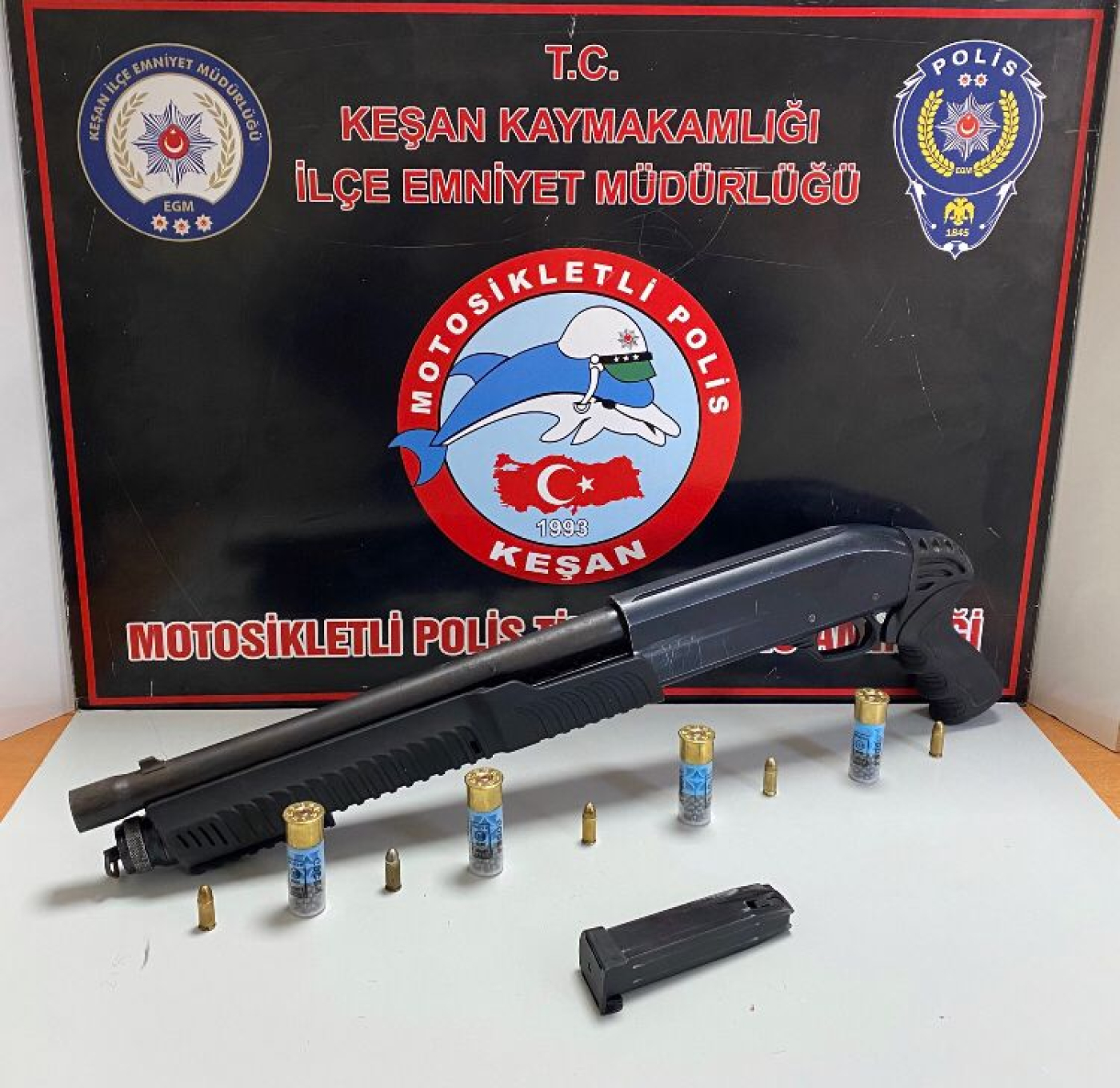 1-i6721e8eb9dc4b.jpg