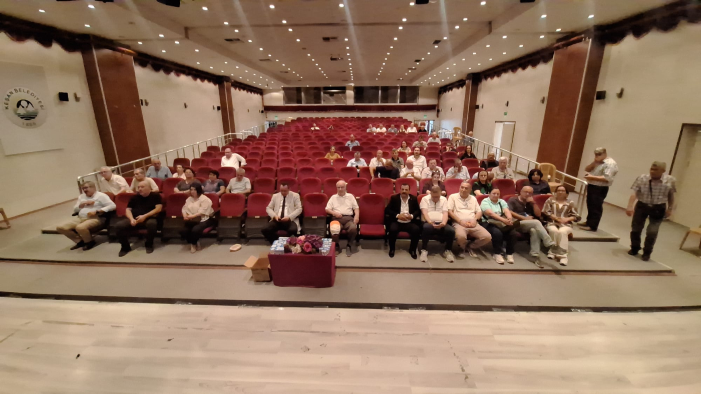 2-i6a2aeea5dcaf4.jpg