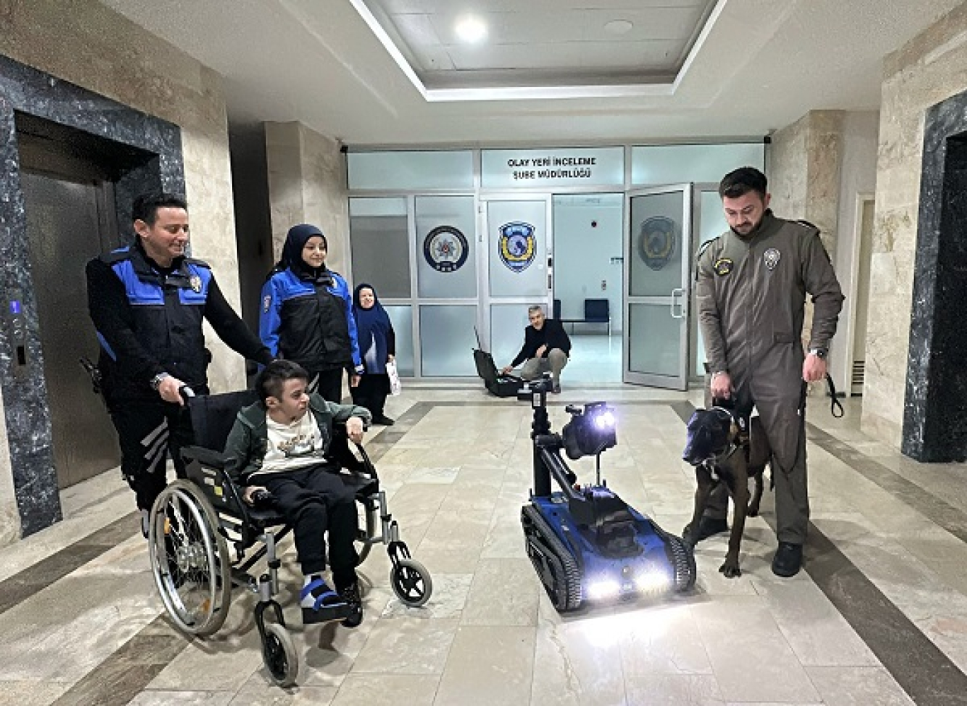 CAM-KEMIK-HASTASI-EMRENIN-POLISLIK-HAYA_596415_176503-i67c877735318b.jpg