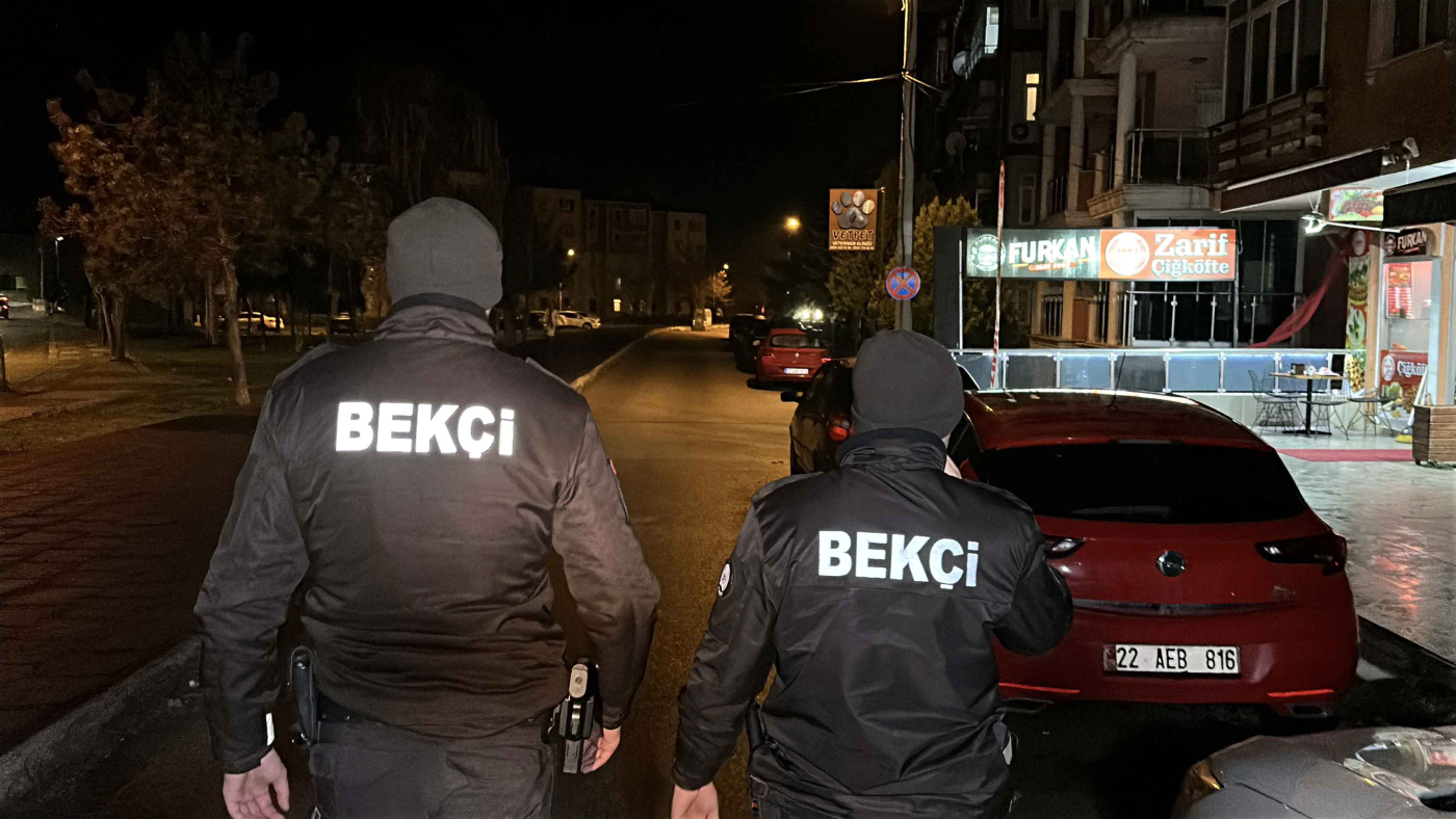 EDIRNEDE-GECE-KARTALLARI-DEVRIYELERI_507304_150147-i677f7b9624356.jpg