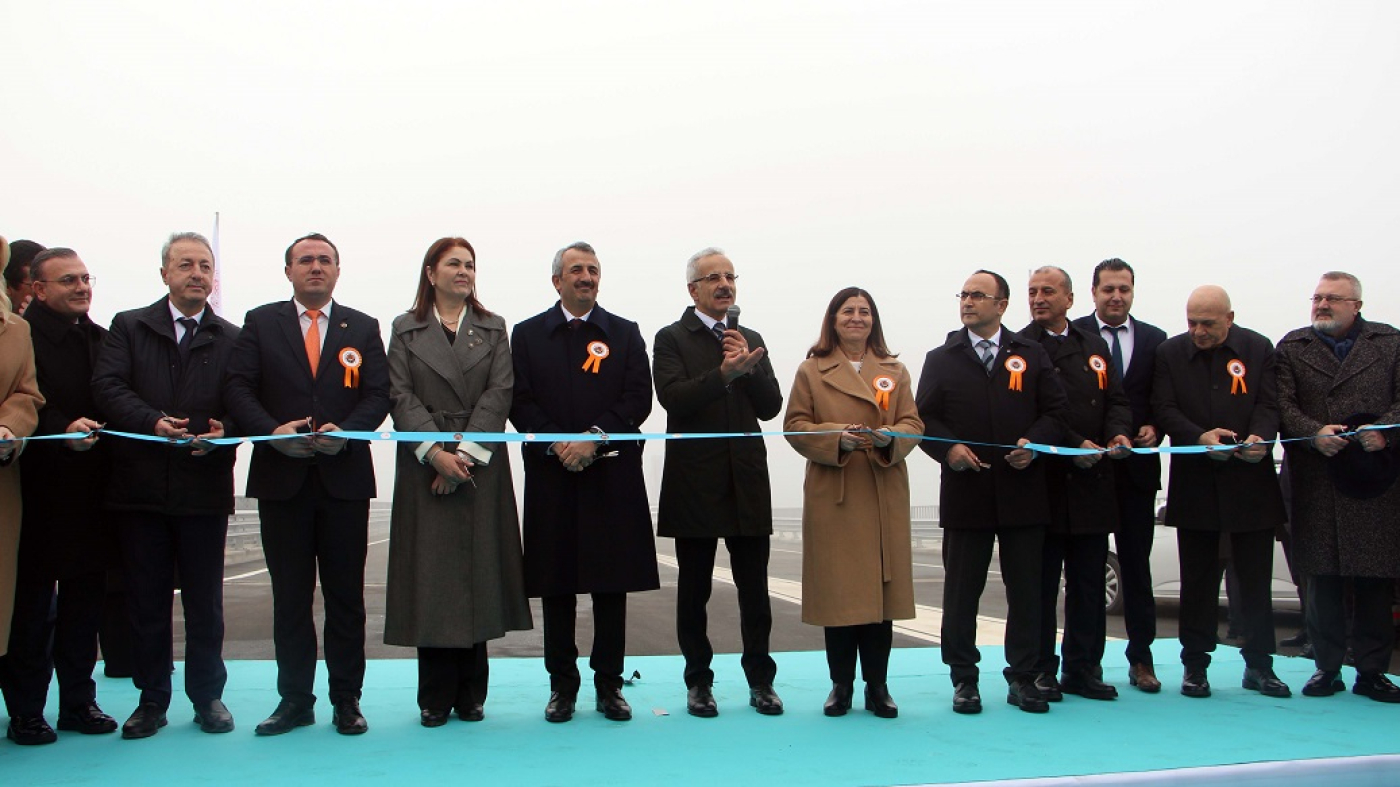 URALOGLU-HALKALI-KAPIKULE-HIZLI-TREN-PR_540616_160227-i679ca69986e4c.jpg