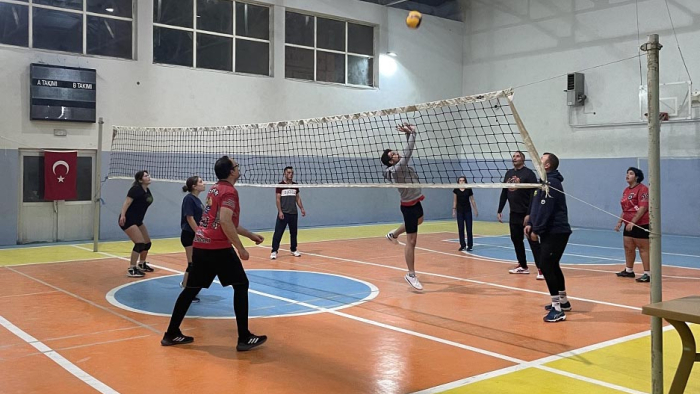 Keşan DOÇEK, voleybol antrenman ve maçlarına başladı