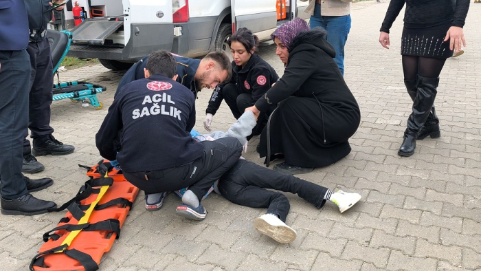 9 yaşındaki kız, elektrikli bisiklete tutunurken düşüp yaralandı