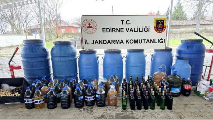 Yılbaşı öncesi 1560 litre sahte şarap ele geçirildi