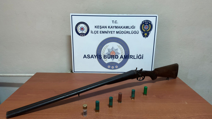 Keşan’da ruhsatsız av tüfeği ele geçirildi
