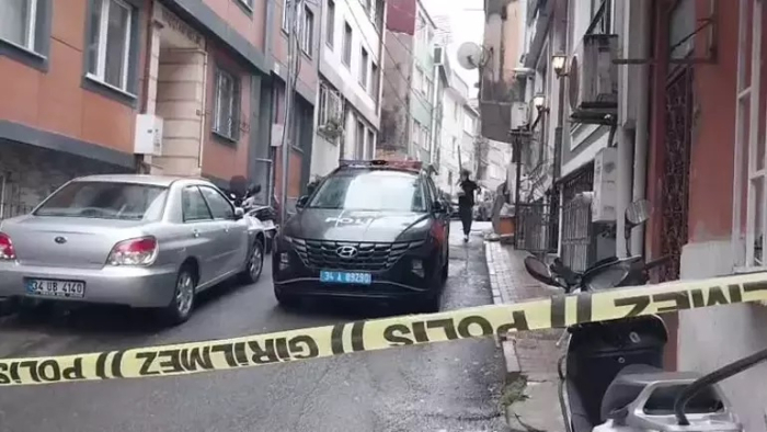 Bakan Yerlikaya duyurdu: Şişli'de ev basıp 2 kişiyi katleden katil zanlıları Uzunköprü’de yakalandı (Videolu Haber)