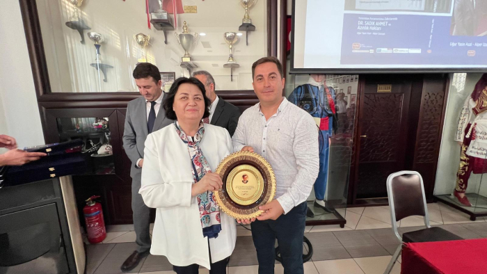 Dr. Murat Derin’den, Sadık Ahmet kitabı