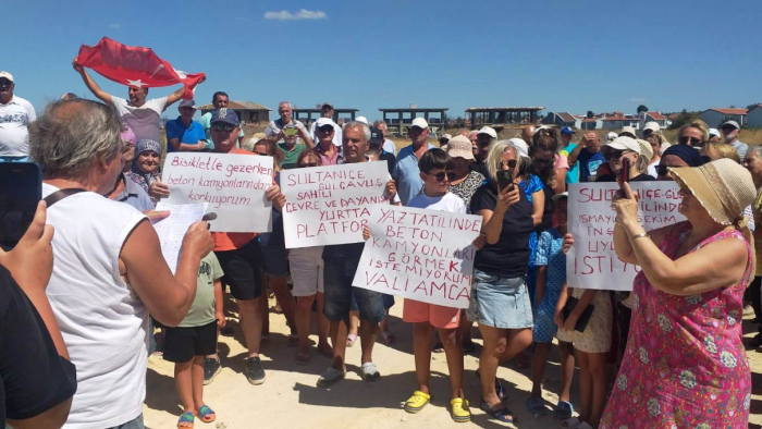 Enez’de tatilcilerden beton isyanı