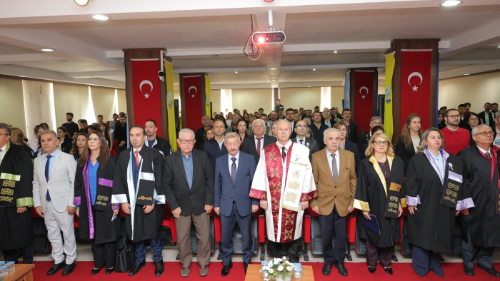 Keşan’daki yüksekokulların akademik yılları törenle başladı