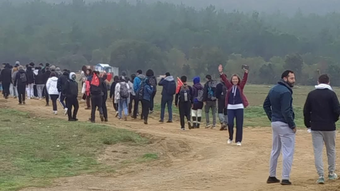 Üniversiteliler, Cumhuriyet için Keşan’dan Yenimuhacir’e yürüdü