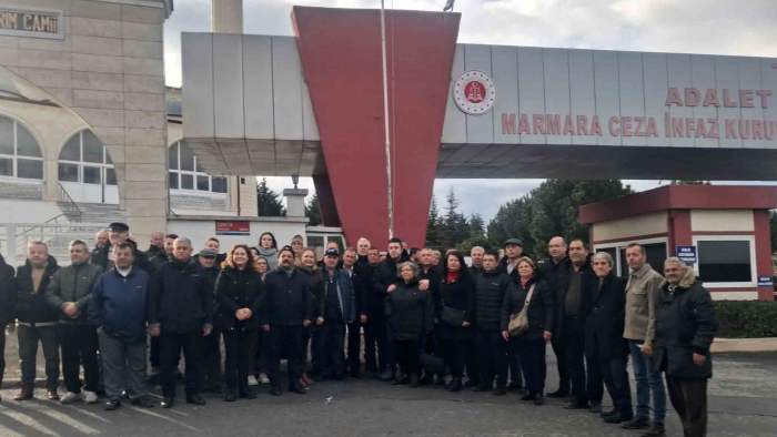 CHP Keşan İlçe Başkanlığı Silivri’de nöbetteydi
