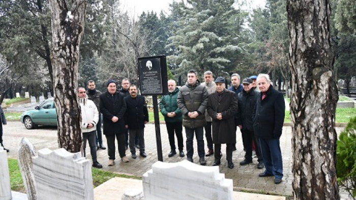 Zati Yörüker, mezarı başında anıldı