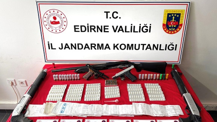Uzunköprü’de tefecilik operasyonu; 4 tutuklama