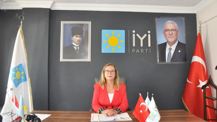 İYİ Parti İlçe Başkanı Dilek Pazarlı’dan 8 Mart mesajı
