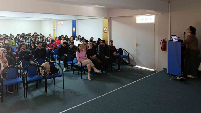 KMYO öğrencilerine ‘Madde bağımlılığından korunma’ yolları anlatıldı