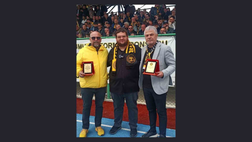 Fe TV’den, Keşanspor’a ve Meriçler Tarım’a teşekkür plaketi