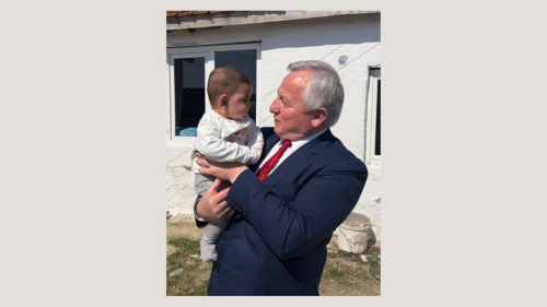 Mehmet Kerman’dan 6 aylıkken öksüz kalan Ecenaz bebeğe sahip çıkma sözü