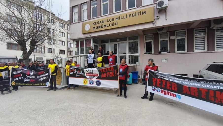 Keşan’da öğretmenler Şanlıurfa’daki saldırıyı kınarken, bir kötü haber de Kahramanmaraş’tan geldi