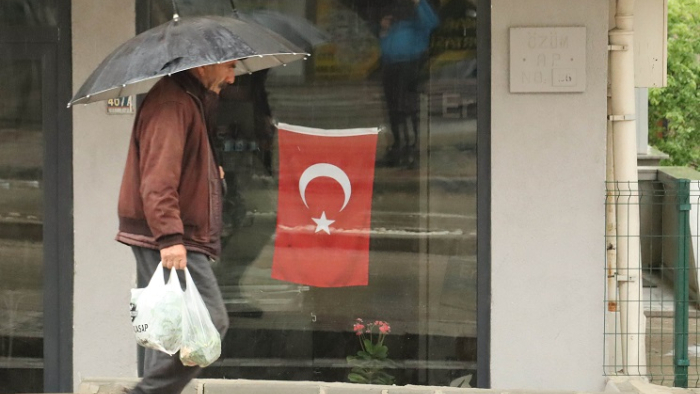 Hava sıcaklıkları 10 ila 12 derece birden azalacak