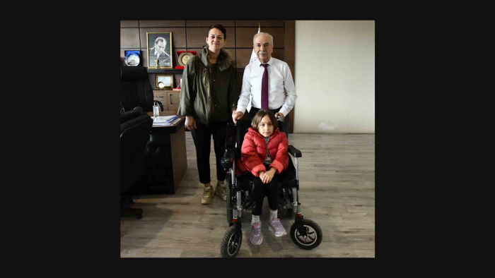 Başkan Özcan’dan SMA’lı Melek için ‘El ele verelim’ çağrısı