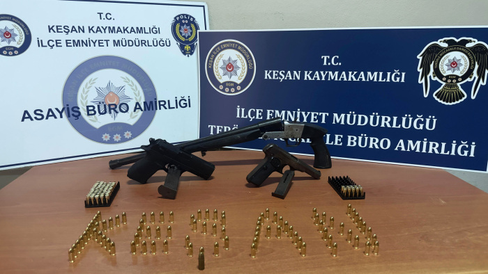 Firari hükümlü saklandığı çiftlikte yakalandı